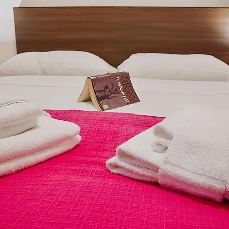 Elegant Pol's Loft * Triëst