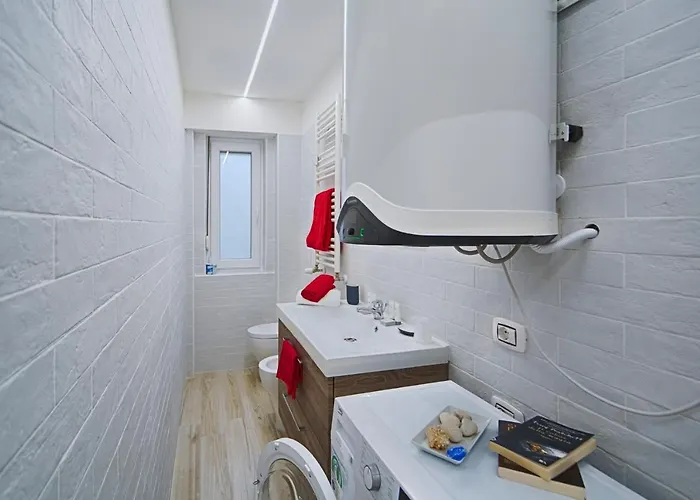 Elegant Pol's Loft Triest